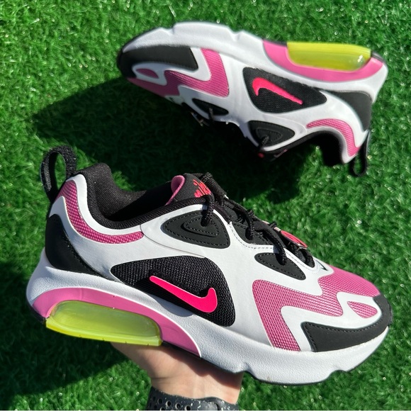 Nike Air Max 200 Black / Hyper Pink - Picture 3 of 11